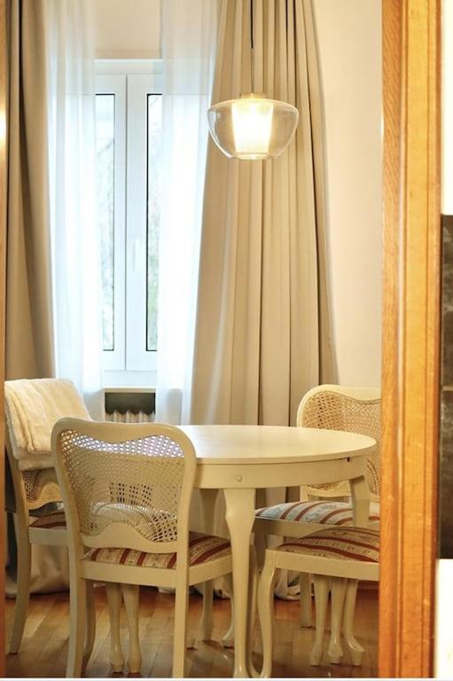 Modern Holiday Apartment In The Heart Of Klingenmünster Zewnętrze zdjęcie